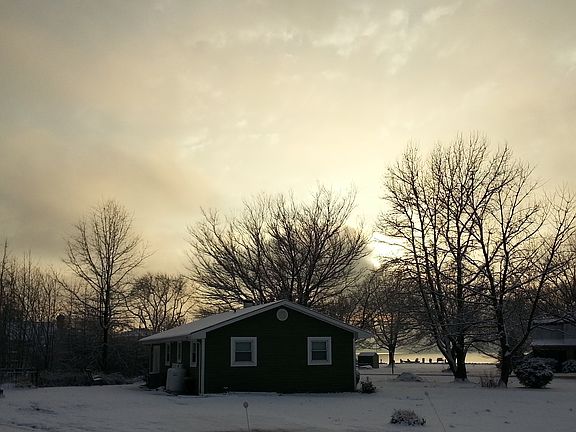4th image of 105 Bay Dr