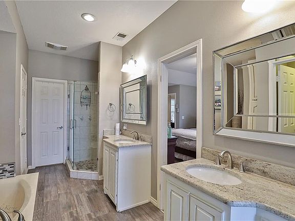 5th image of 53 Glen Abbey St