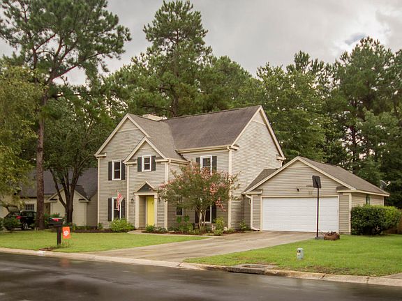 5th image of 114 Alwyn Blvd