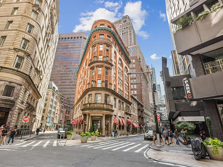20 Exchange Pl — Photo 15