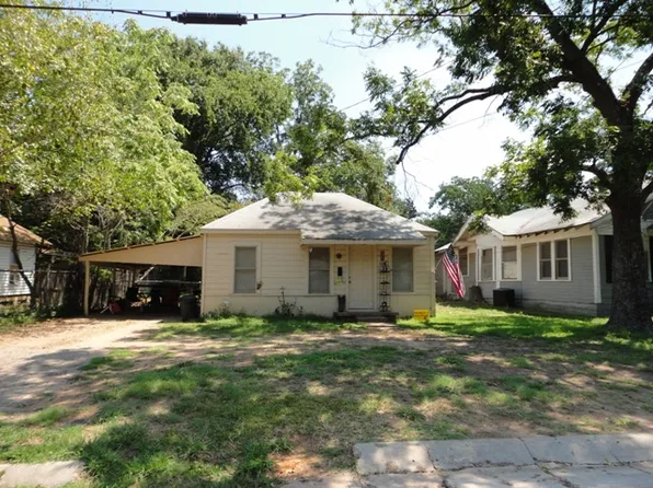 426 14th St NE, Paris, TX 75460