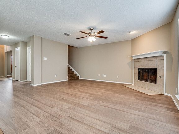 4th image of 219 Jacob Ct