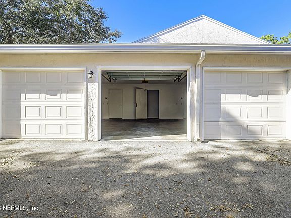 4th image of 13715 RICHMOND PARK Drive #803