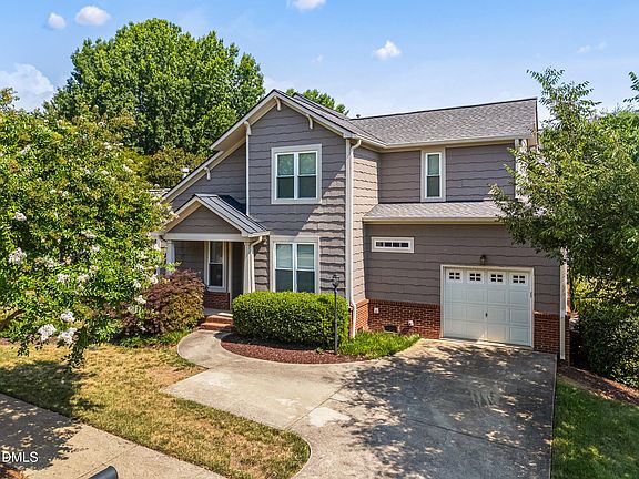 2nd image of 11001 Louson Pl