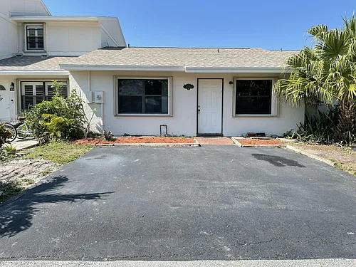 16344 Country Lake Cir Photo 1
