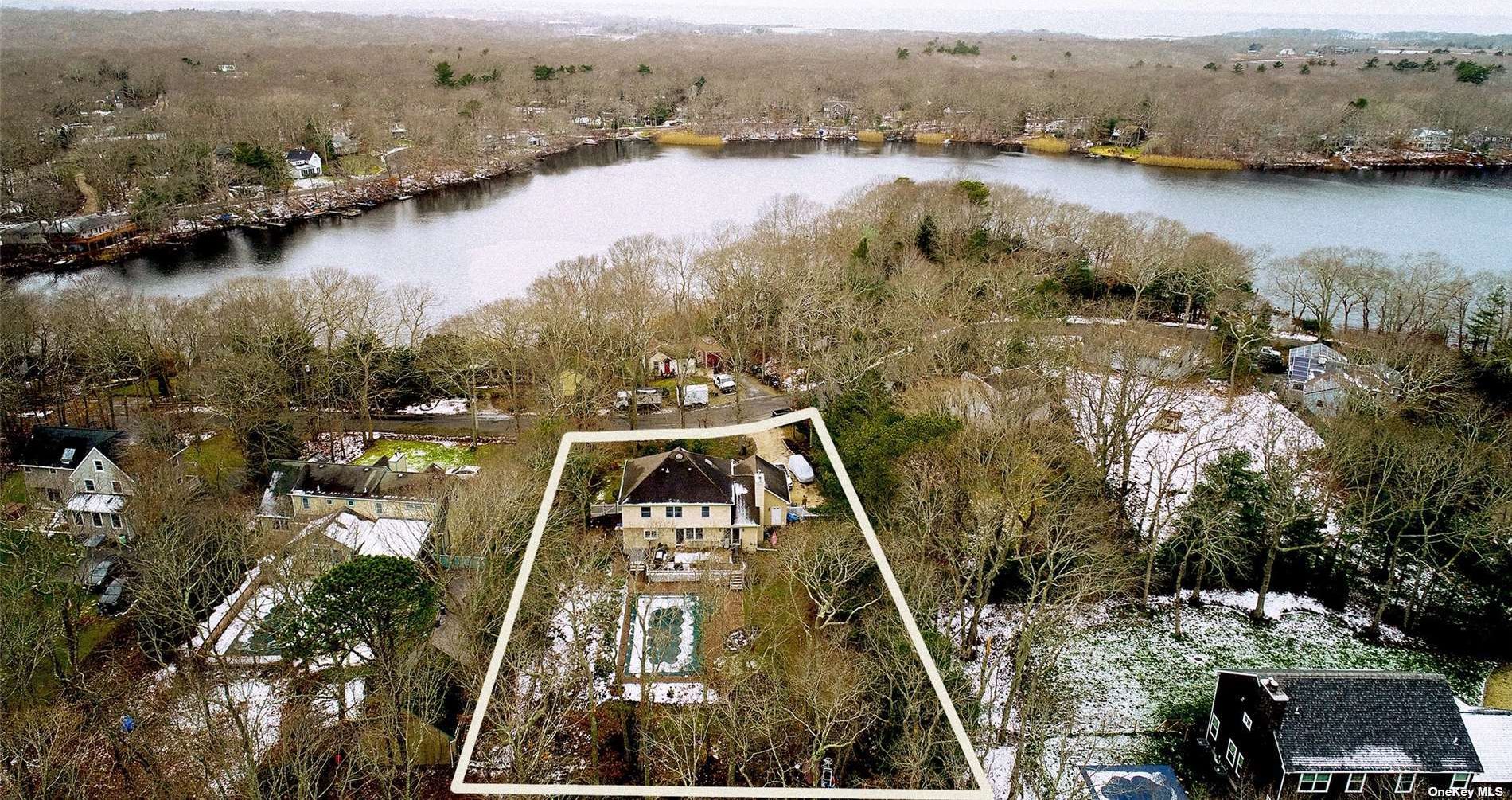 148 Big Fresh Pond Rd, Southampton, NY 11968 Out East