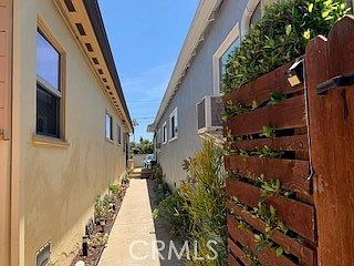 2nd image of 11528 1/2 Culver Blvd