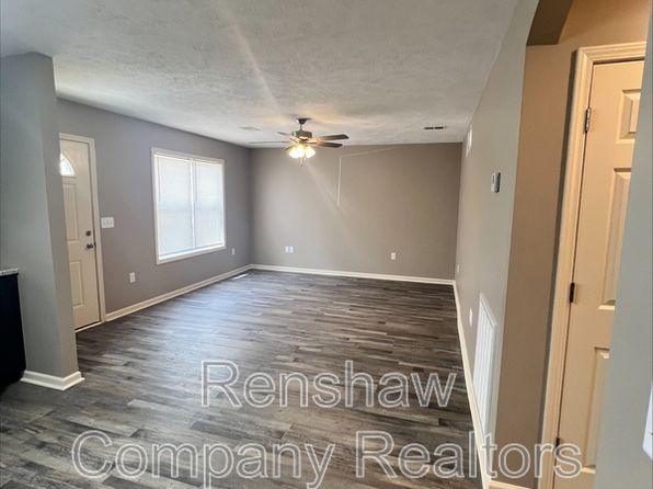 118 1st Ave, Dyersburg, TN 38024