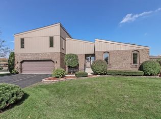 1123 N Anvil Ct, Addison, IL 60101