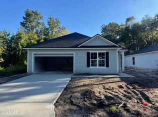 532 N Cypress Ave N, Green Cove Springs, FL 32043