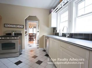 41 N Crescent Cir UNIT 1, Brighton, MA 02135
