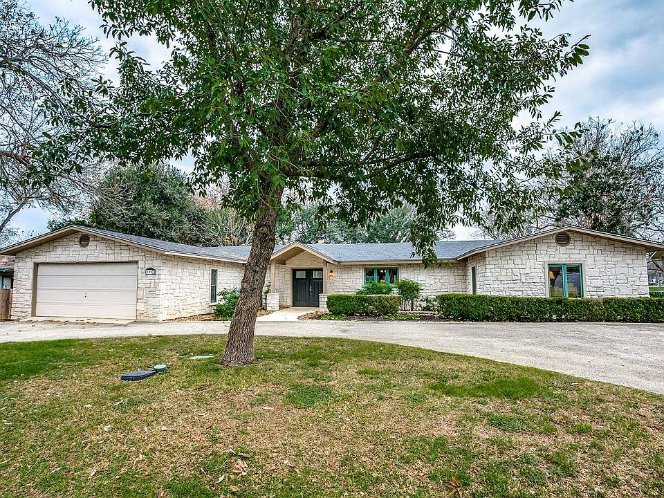 1st image of 1055 Lone Star Dr