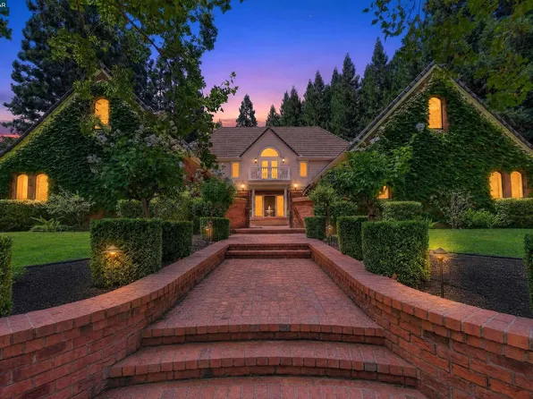 114 Pepperwood Ct, Danville, CA 94506