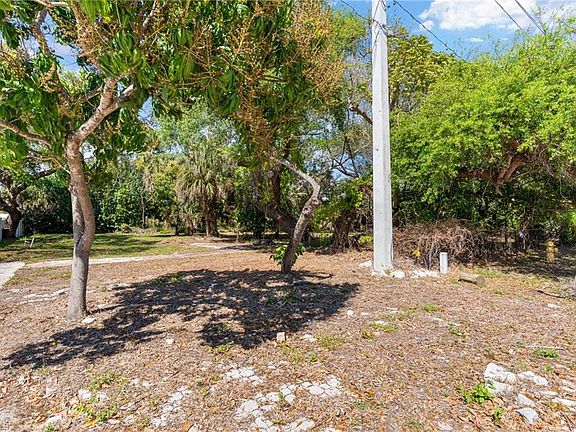 4th image of 2995 Terrace AVE