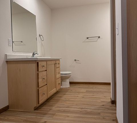 4th image of 300 Treml Dr #103