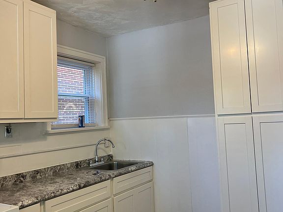 5th image of 4012 Hydraulic Ave #1F