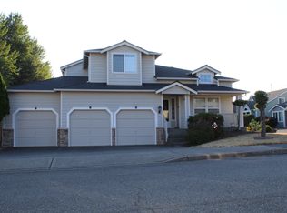 357 Mount Baker Pl NE, Renton, WA 98059