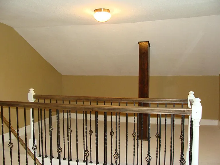 11408 Winnetka Ave N — Photo 4