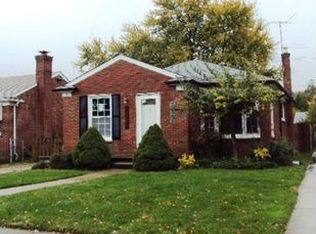 16066 Bell Ave, Eastpointe, MI 48021