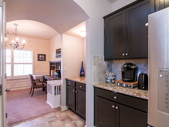 2X Pantries, Extra Storage