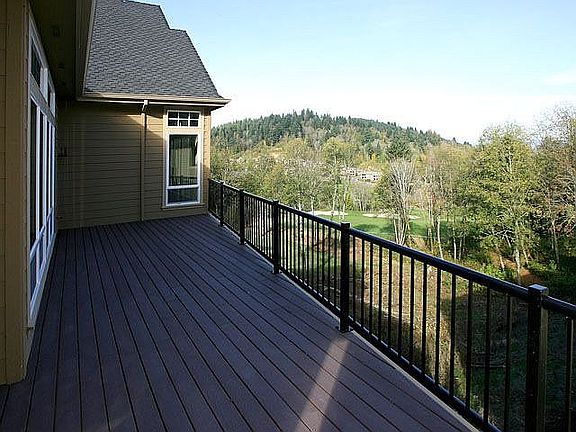 Primary deck off great room