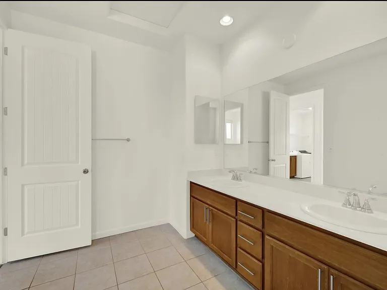3079 Duke Cir — Photo 11