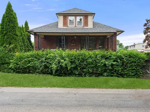 23 Hazel St, Methuen, MA 01844