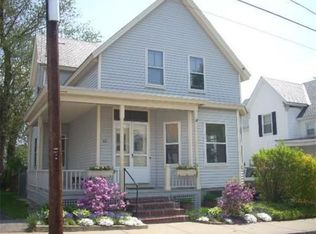 82 Warwick St, Lowell, MA 01851