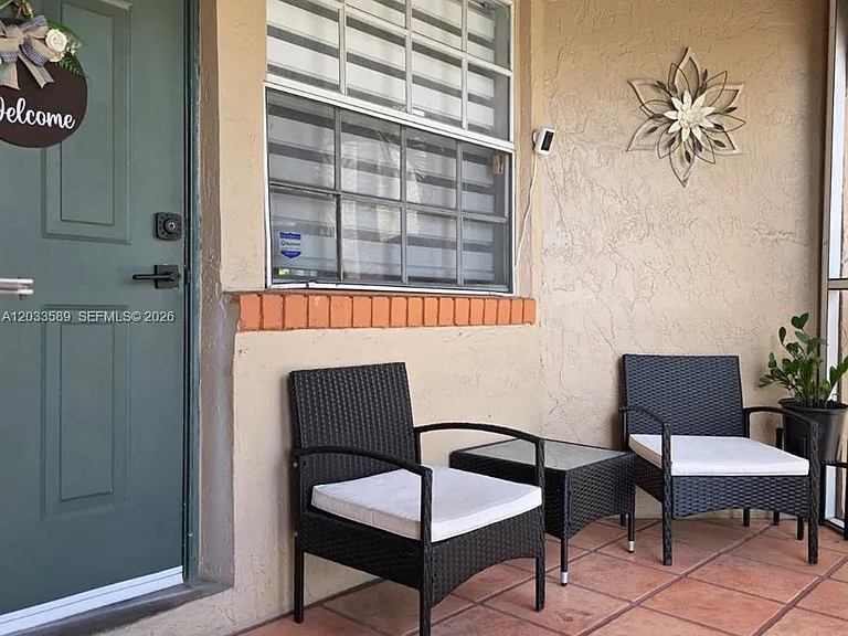 301 SW 86th Ave #204 — Photo 3