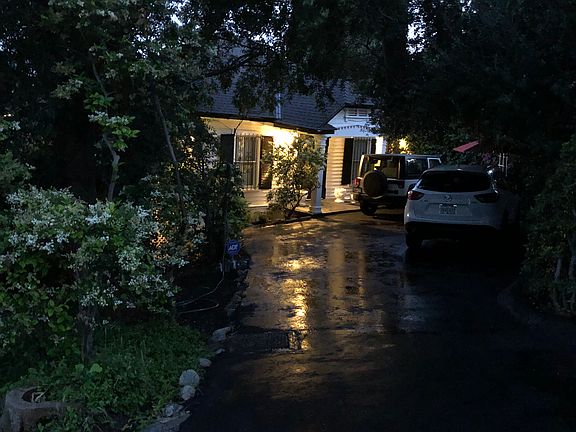 2nd image of 3445 Glenalbyn Dr