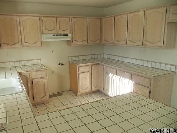 4th image of 3660 Squaw Dr