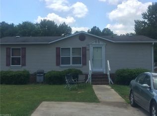 1108 Pony Farm Dr, Siler City, NC 27344