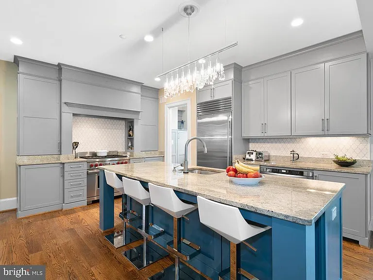 4400 Elm St — Photo 18
