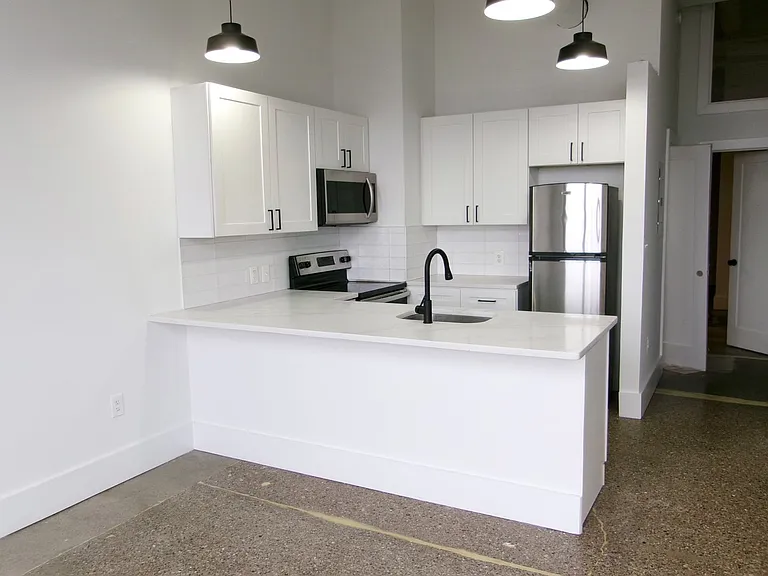 The Lofts at The Wolf Building — Photo 39