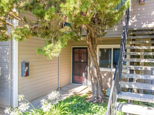 9101 Newhall Dr APT 45, Sacramento, CA 95826