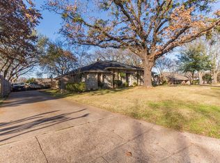 7325 Wexford Ct, North Richland Hills, TX 76182