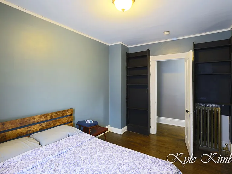201 College Ave NE #2 — Photo 15