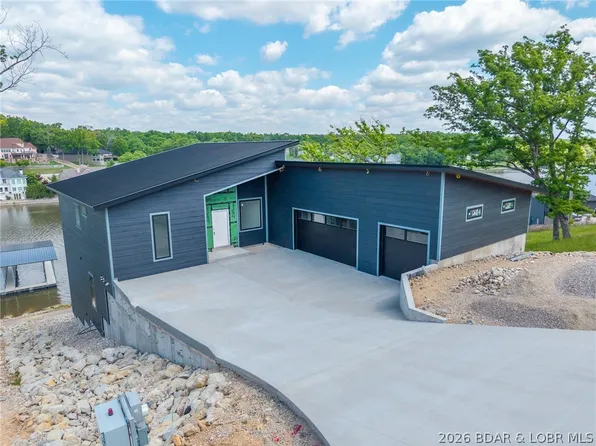 5489 Harper Ln, Osage Beach, MO 65065