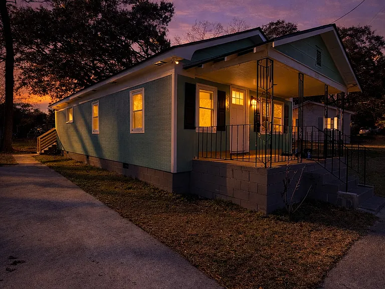5439 Attaway St — Photo 3