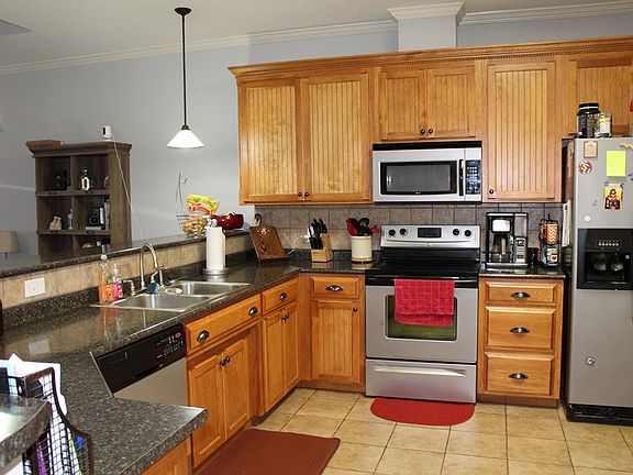 5th image of 5039 Greyfield Pl N