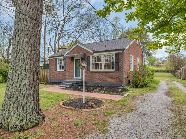 2845 Colonial Cir, Nashville, TN 37214