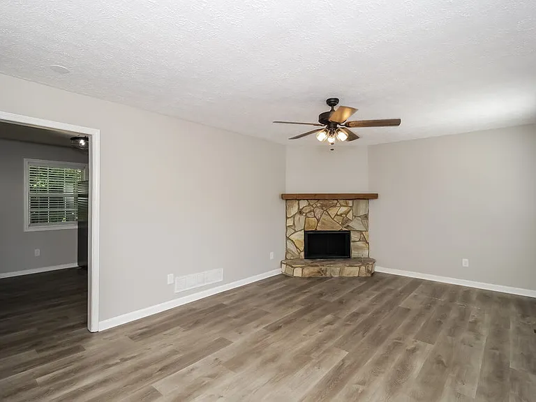 3756 Cherokee Overlook Dr — Photo 7