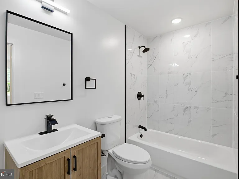 3931 Fairmount Ave #1 — Photo 10