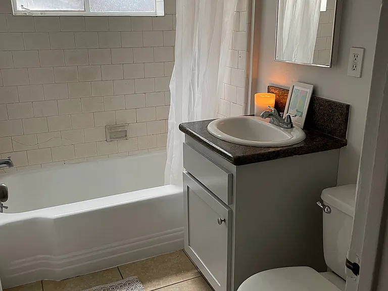 634 Glenwood Rd #2 — Photo 5