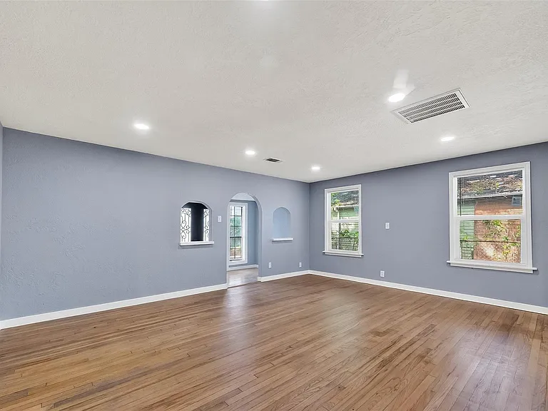4727 Arvilla Ln — Photo 8