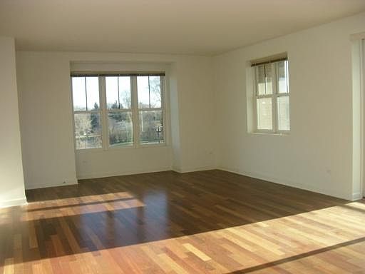 4th image of 300 Anthony Ave Unit 312A