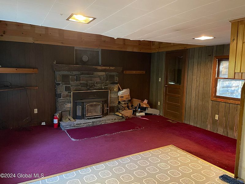 5th image of 88 Starbuck Hill Road