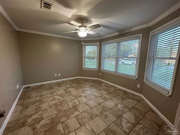4th image of 644 Green Pine Dr