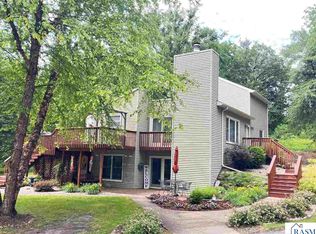 33590 Cedar View Ln, Saint Peter, MN 56082