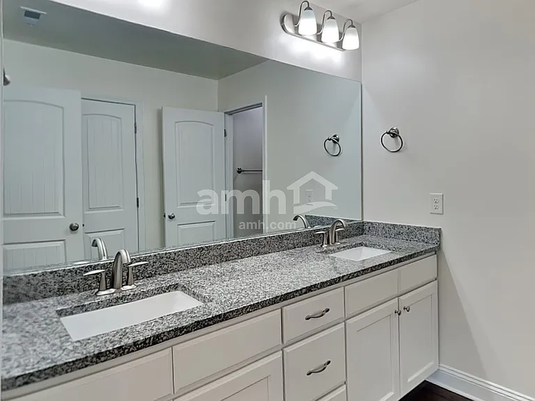 1337 Weatherbrook Cir — Photo 15